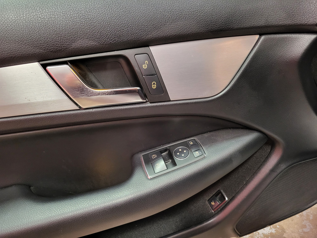 Mercedes Classe C — 20