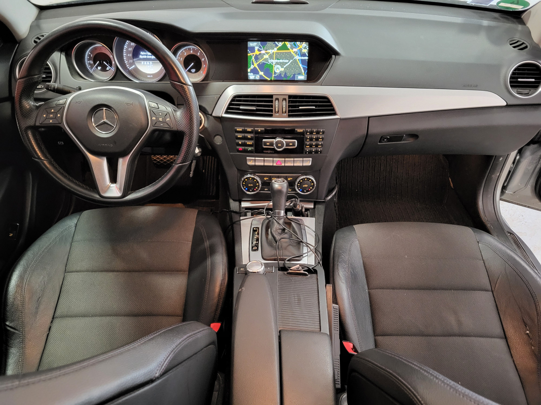 Mercedes Classe C — 11