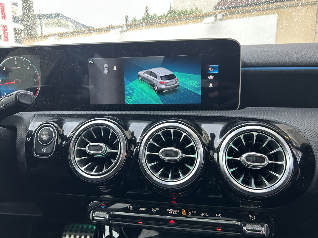 Mercedes Classe A — 16