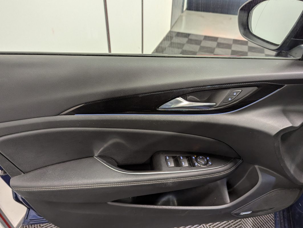 Opel Insignia — 27