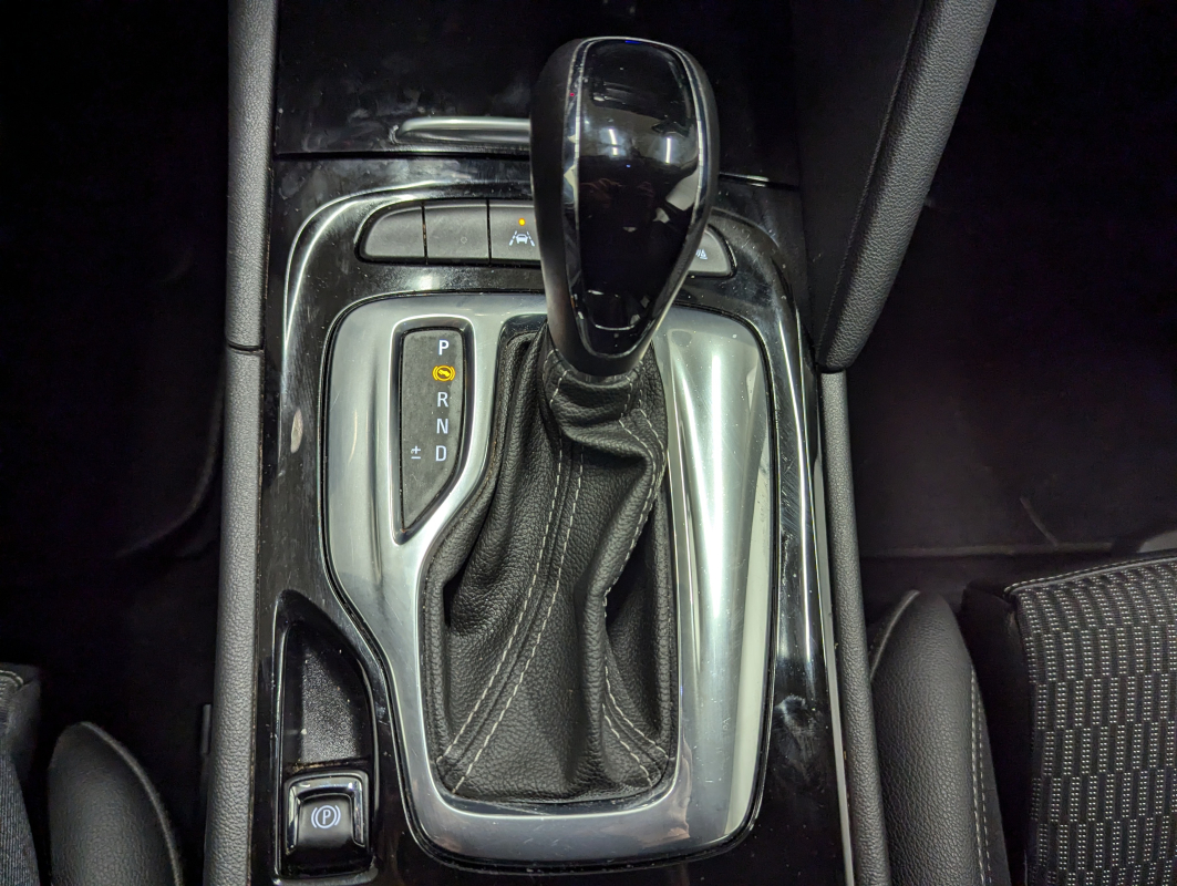 Opel Insignia — 22