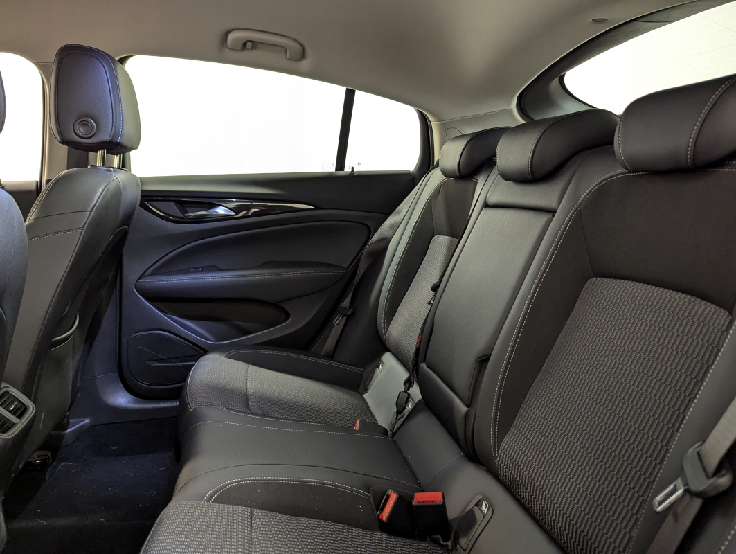 Opel Insignia — 17
