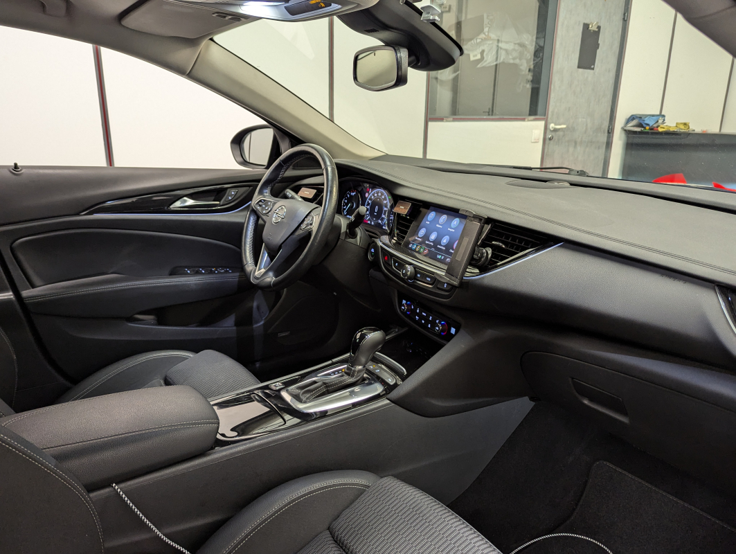 Opel Insignia — 15