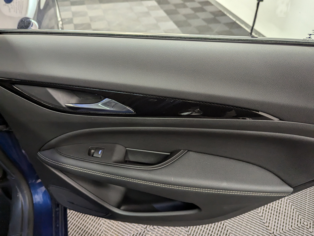 Opel Insignia — 29