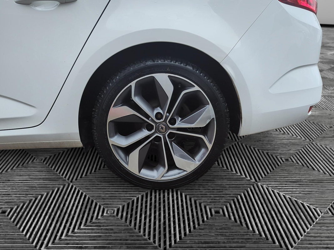 Renault Megane Estate — 22