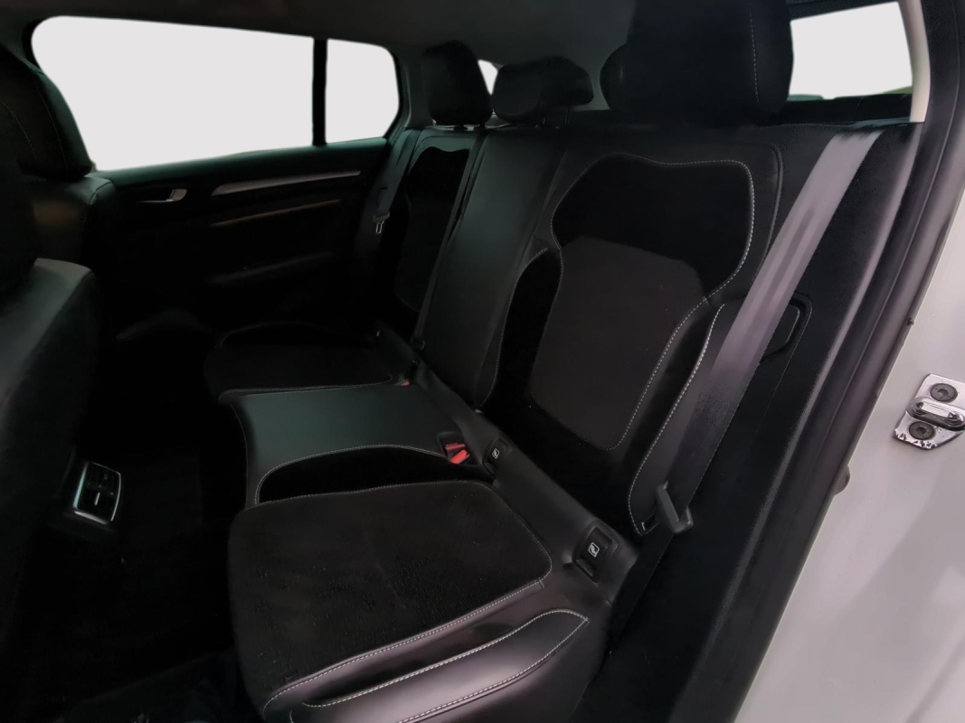 Renault Megane Estate — 11
