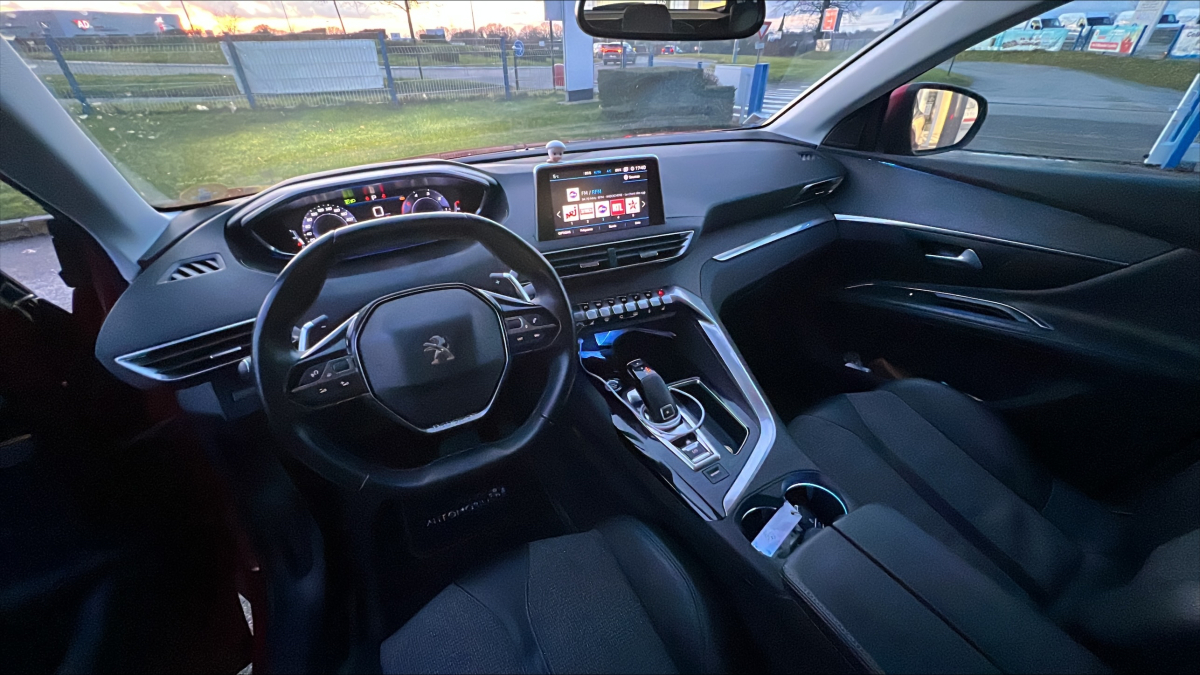 Peugeot 5008 — 15