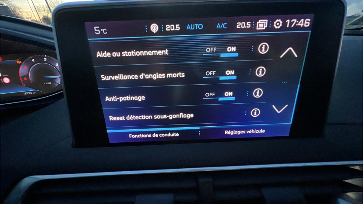 Peugeot 5008 — 29