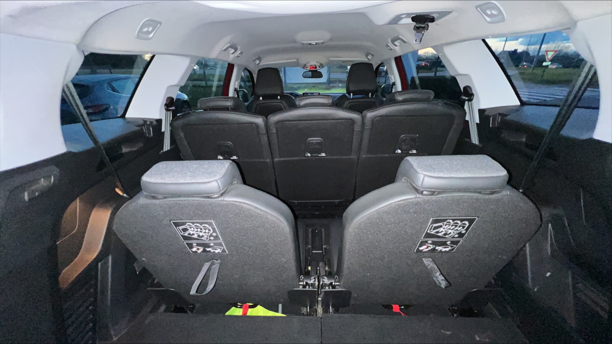 Peugeot 5008 — 22