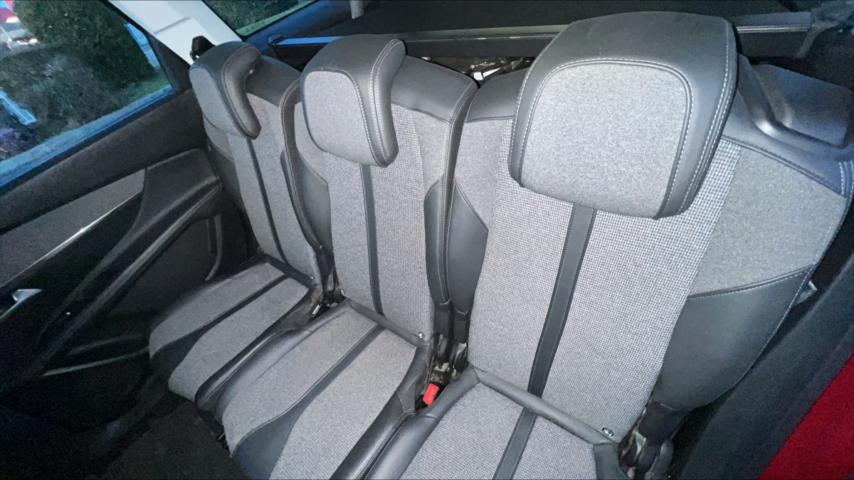 Peugeot 5008 — 19