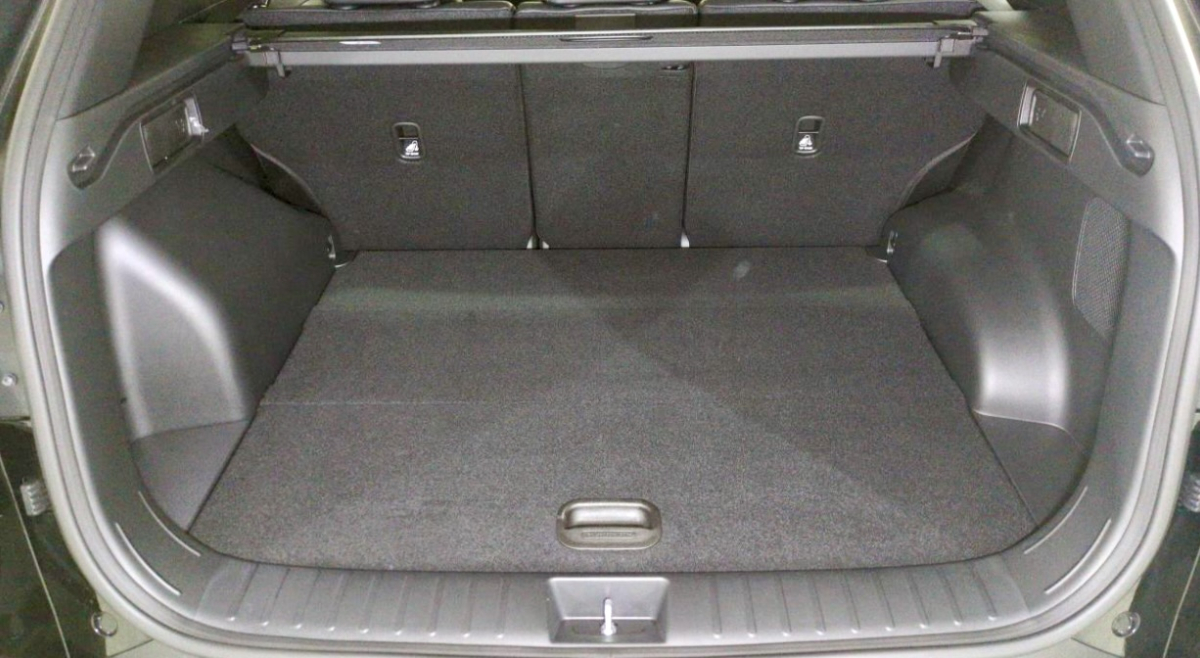 Hyundai Tucson — 16