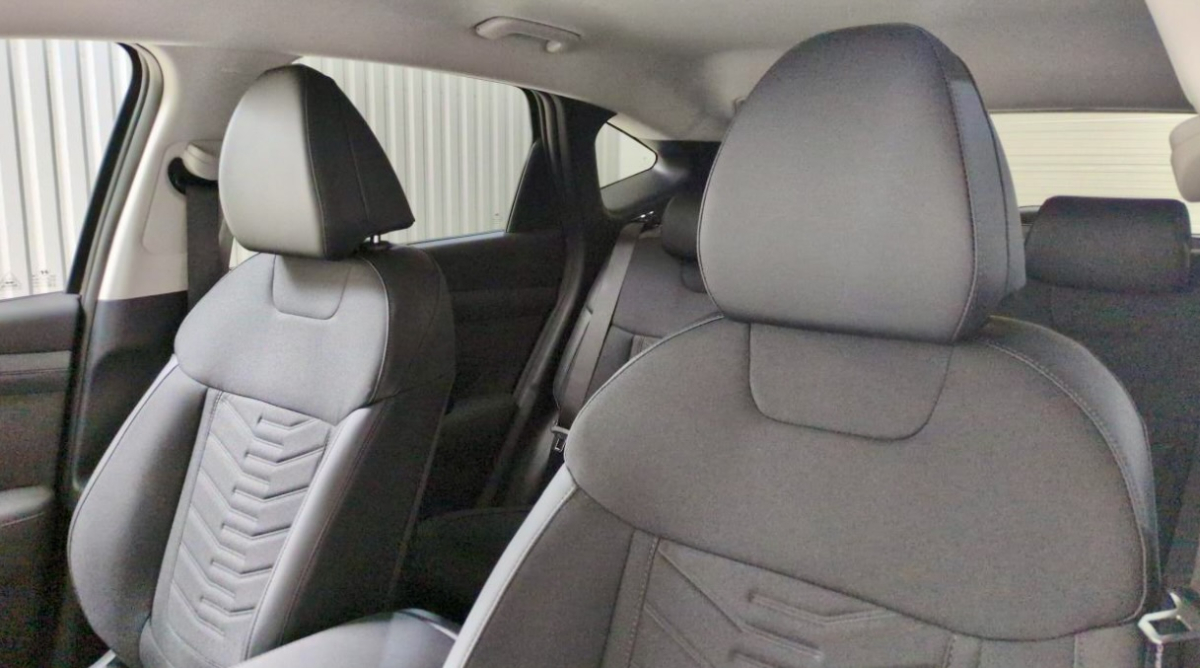 Hyundai Tucson — 12