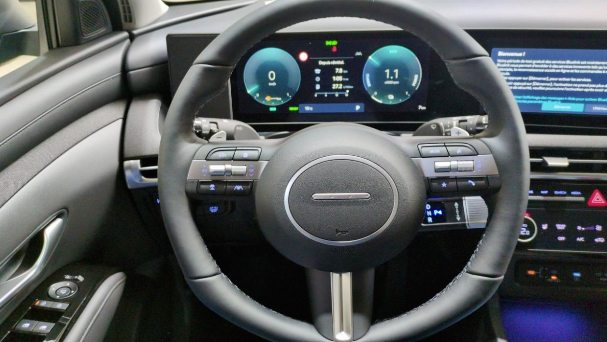 Hyundai Tucson — 8