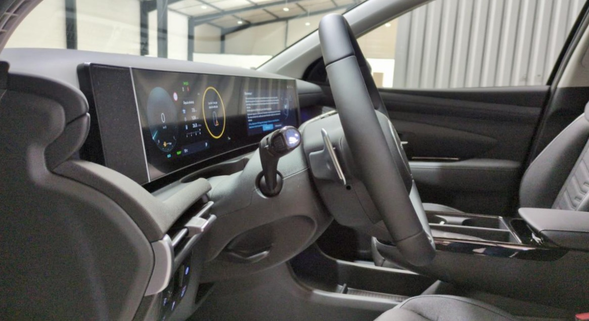 Hyundai Tucson — 11