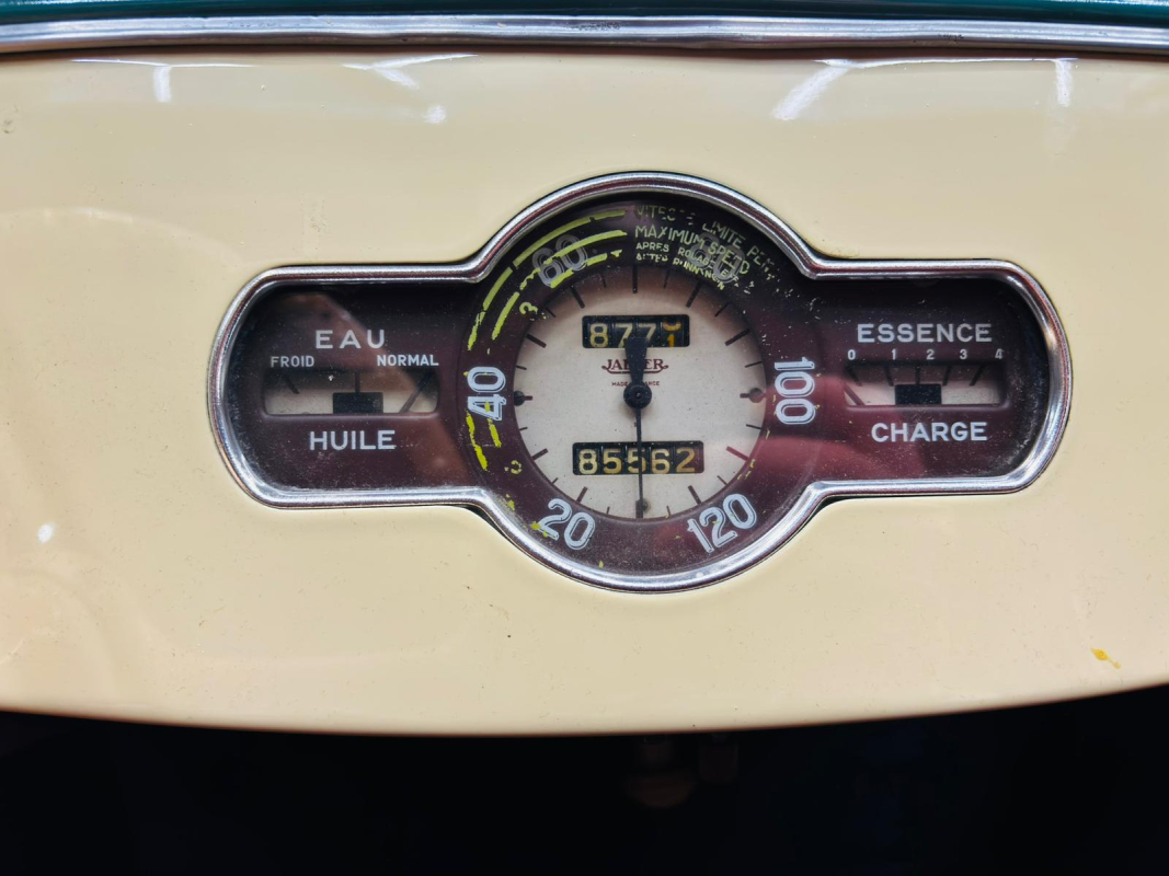 Renault 4 CV — 13