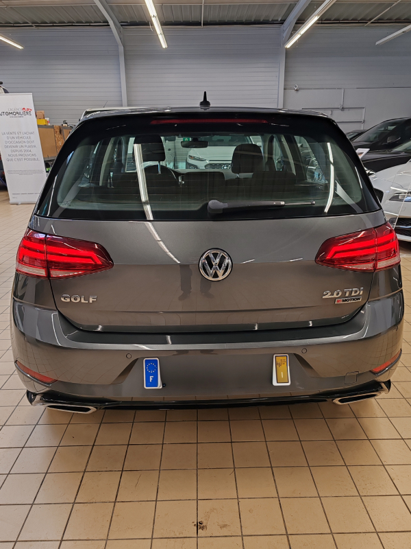 Volkswagen Golf — 4
