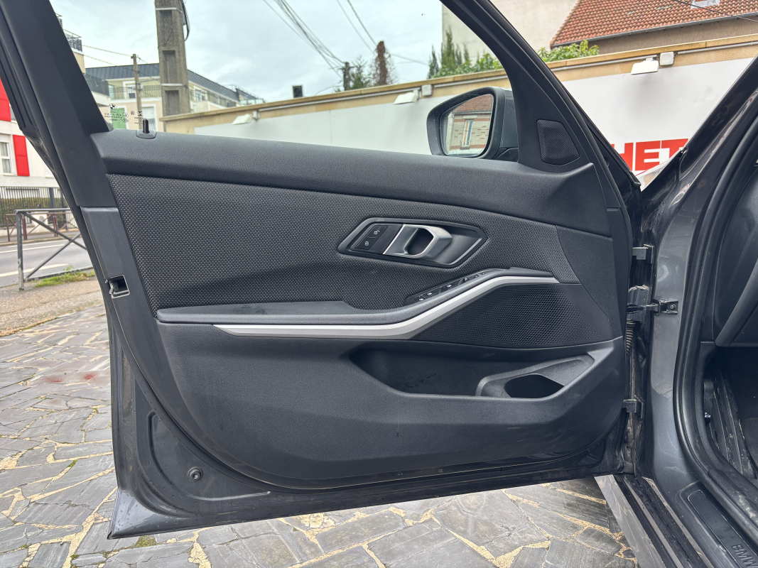 Bmw Série 3 — 17