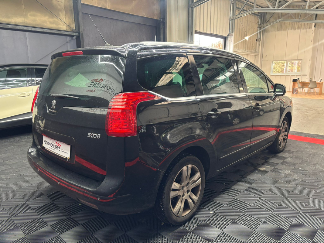 Peugeot 5008 — 5