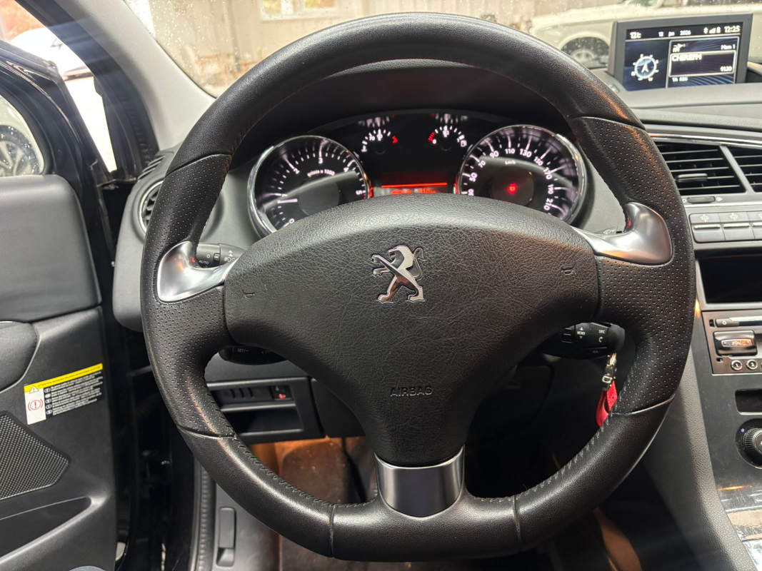 Peugeot 5008 — 14