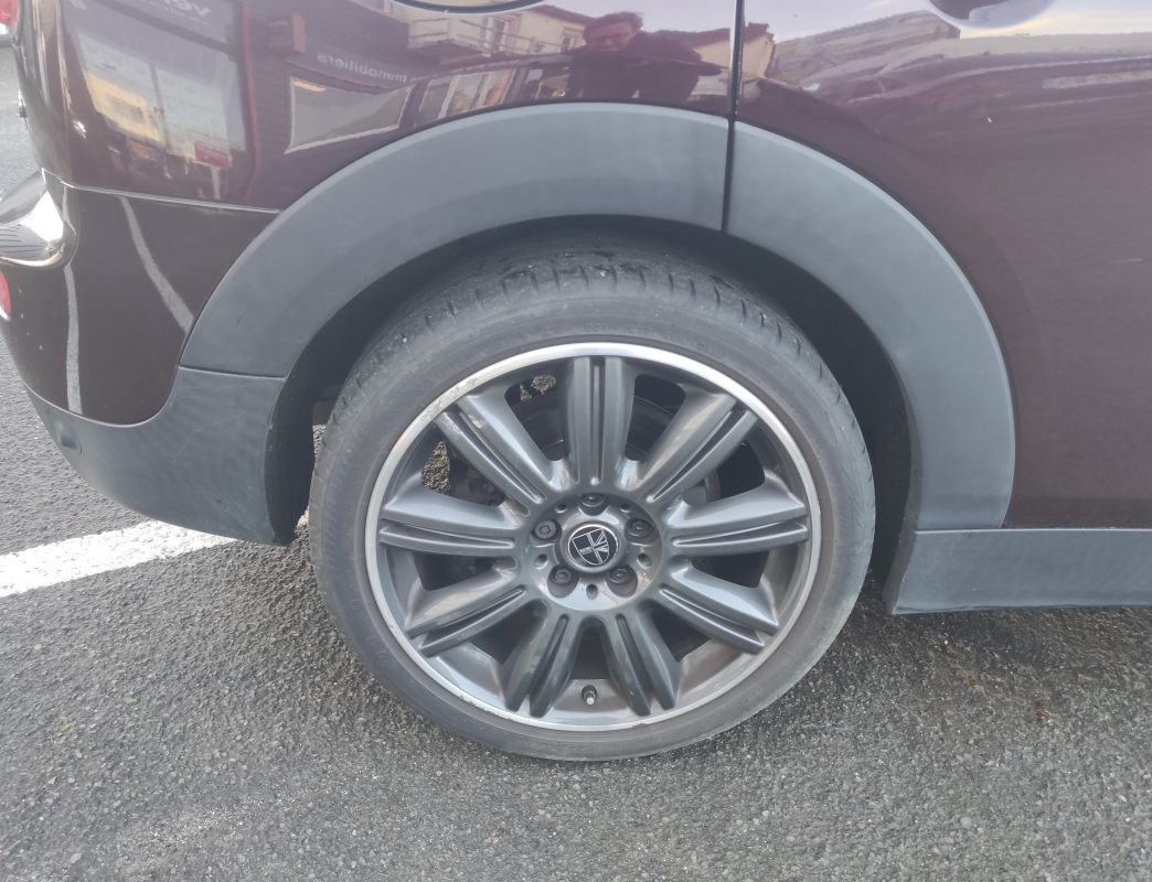 Mini Clubman — 29