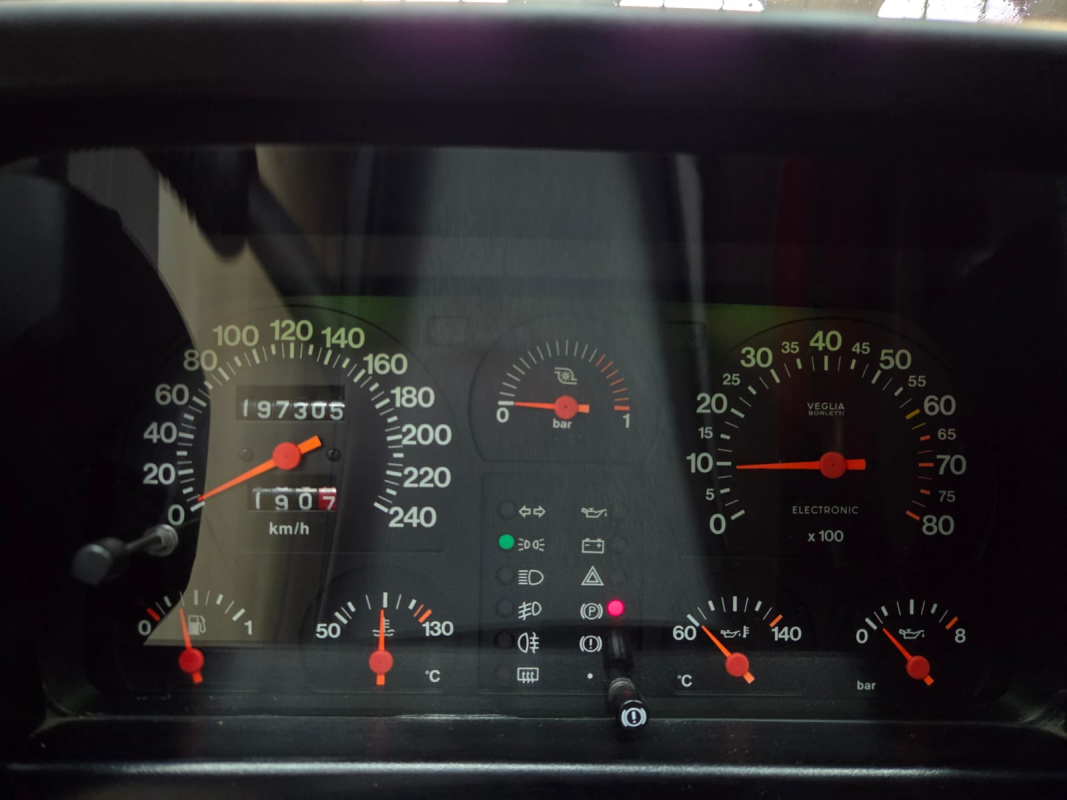 Fiat Uno — 13