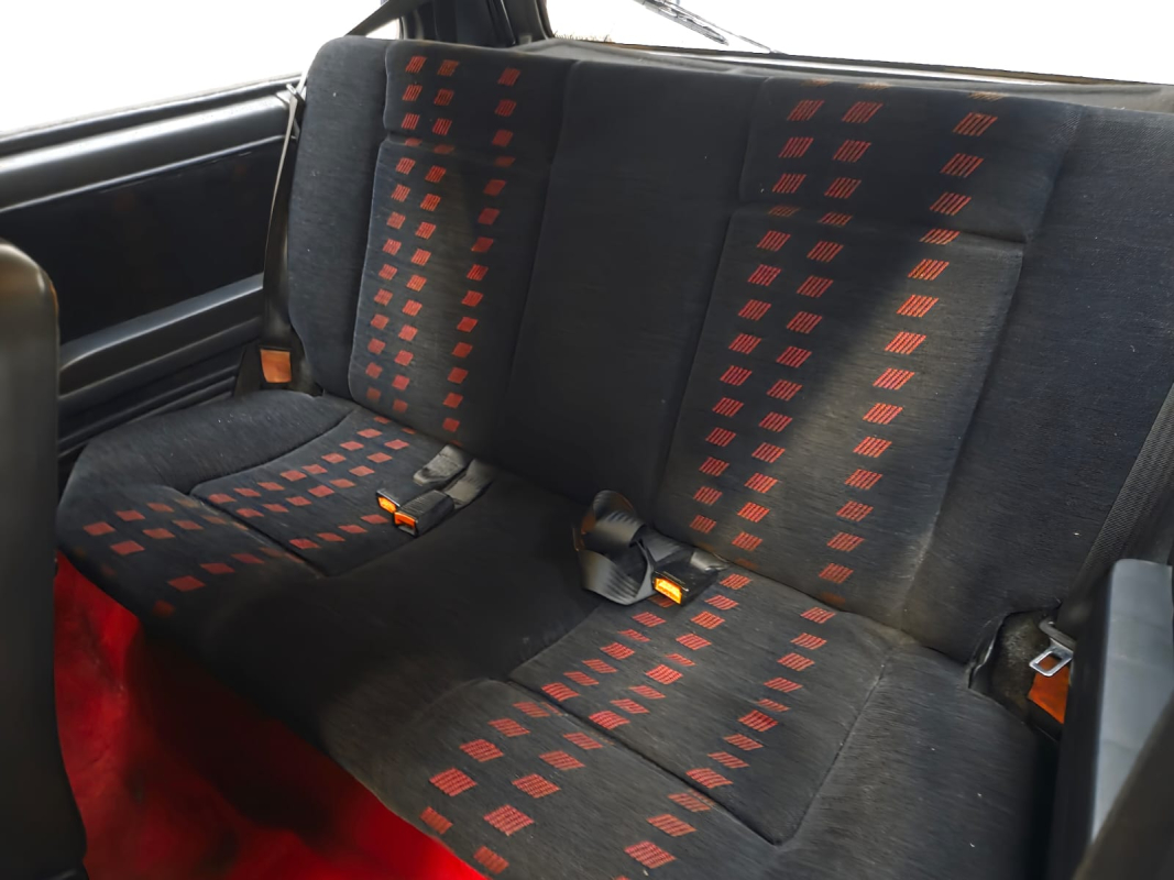 Fiat Uno — 19