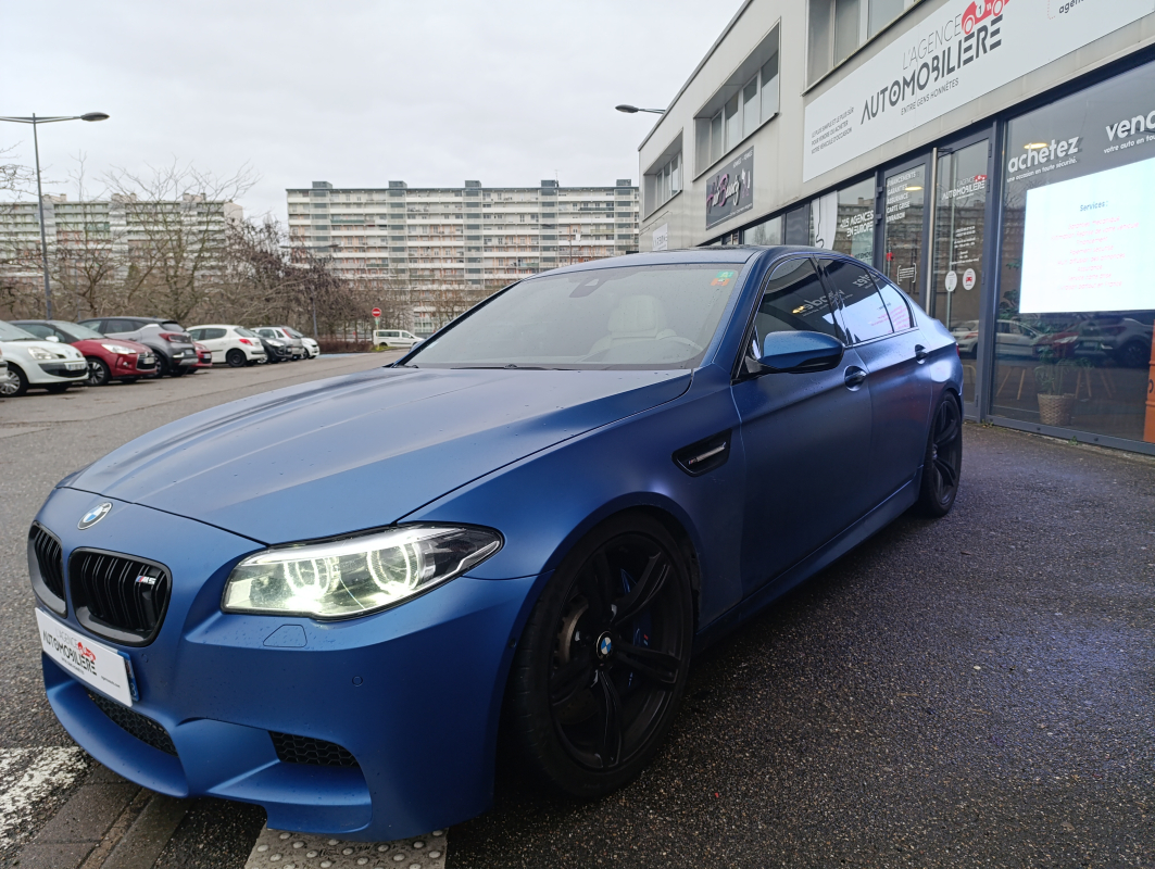 Bmw M5 — 3