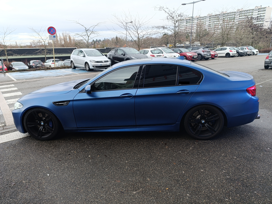 Bmw M5 — 4