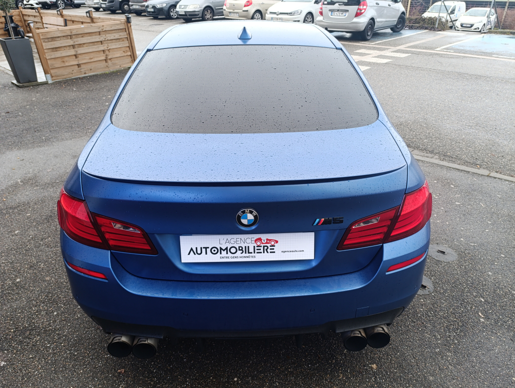 Bmw M5 — 6