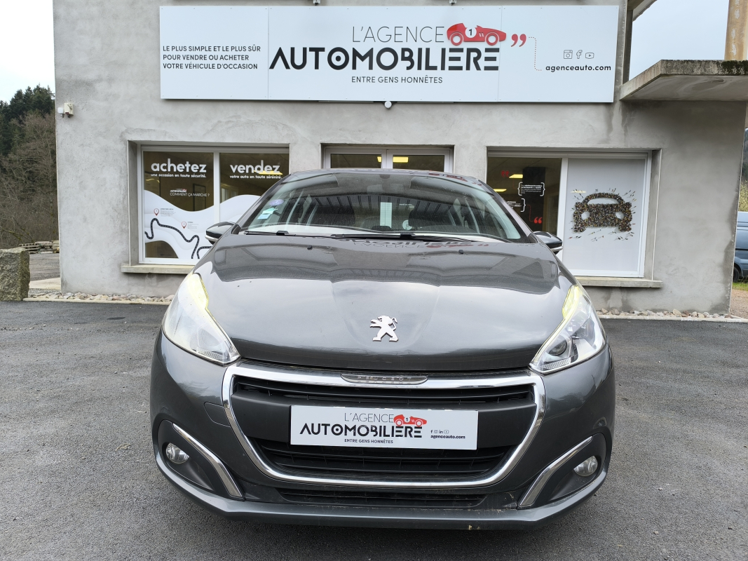 Peugeot 208 — 2