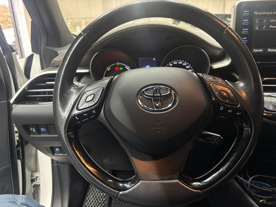 Toyota C-HR — 10