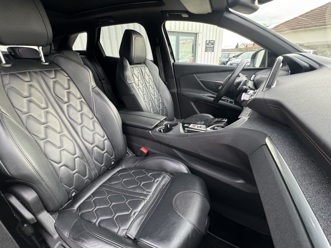 Peugeot 3008 — 13