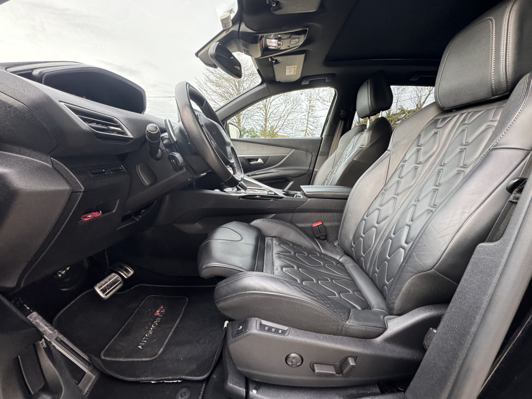 Peugeot 3008 — 8