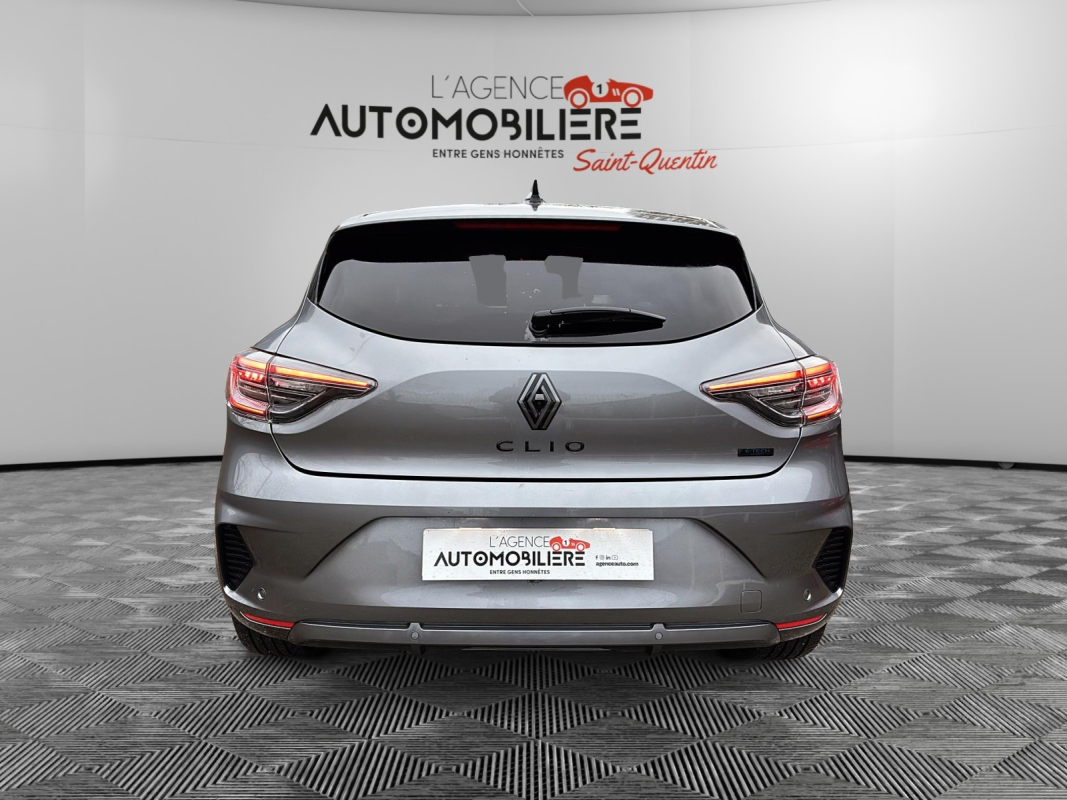 Renault Clio — 4