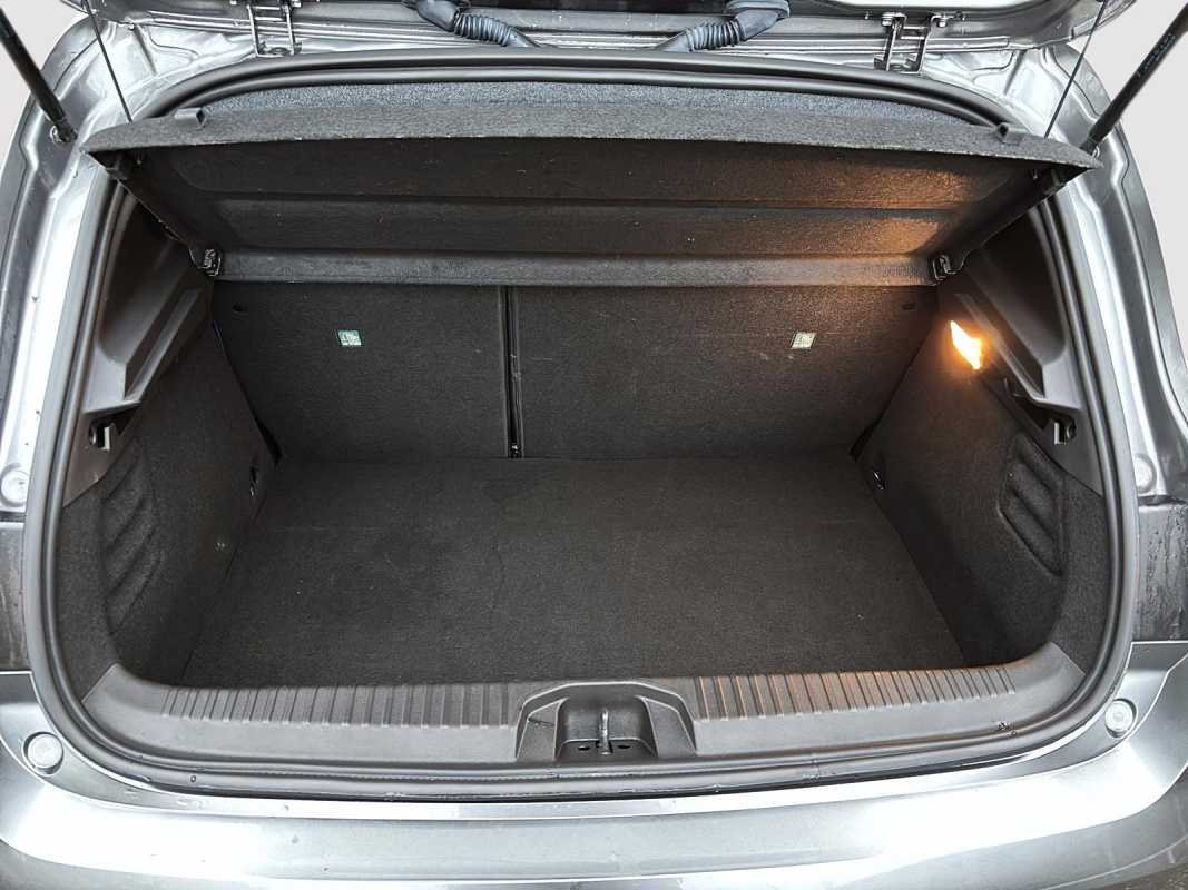 Renault Clio — 32