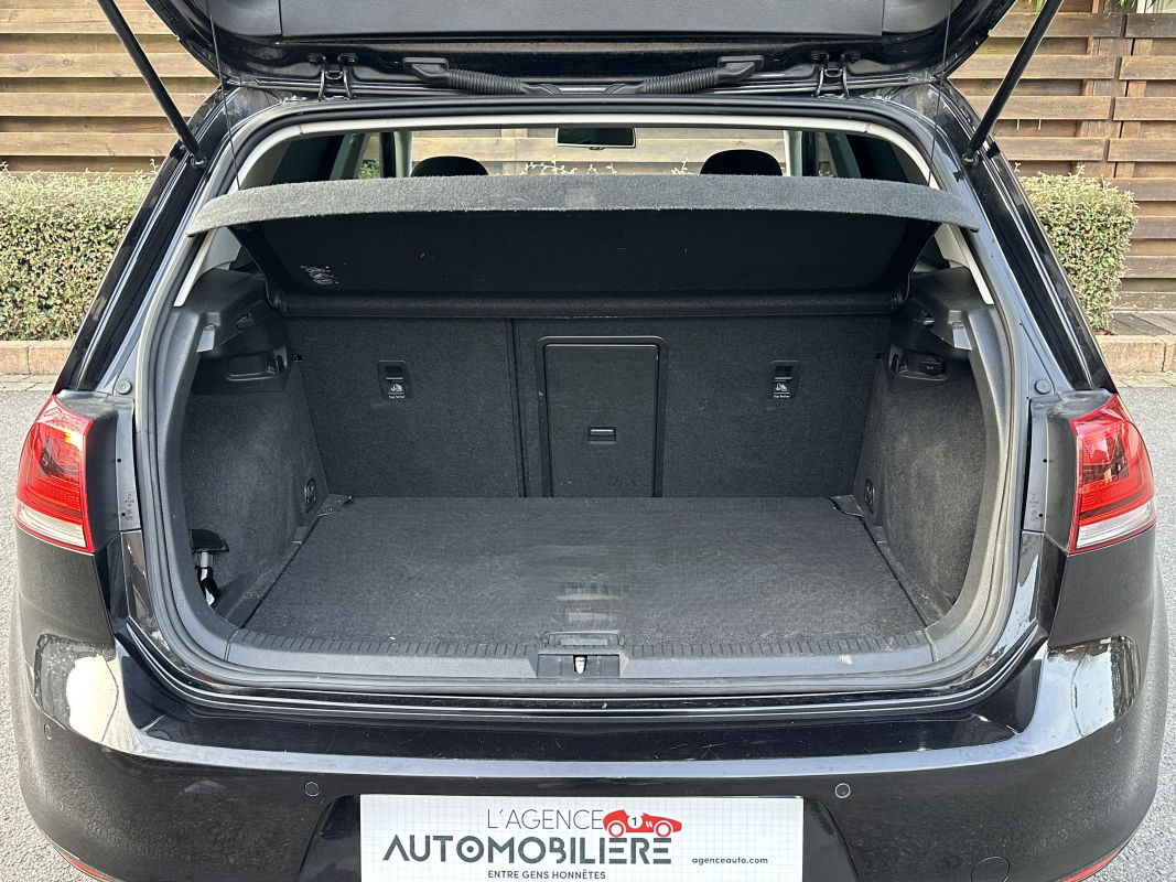 Volkswagen Golf — 13