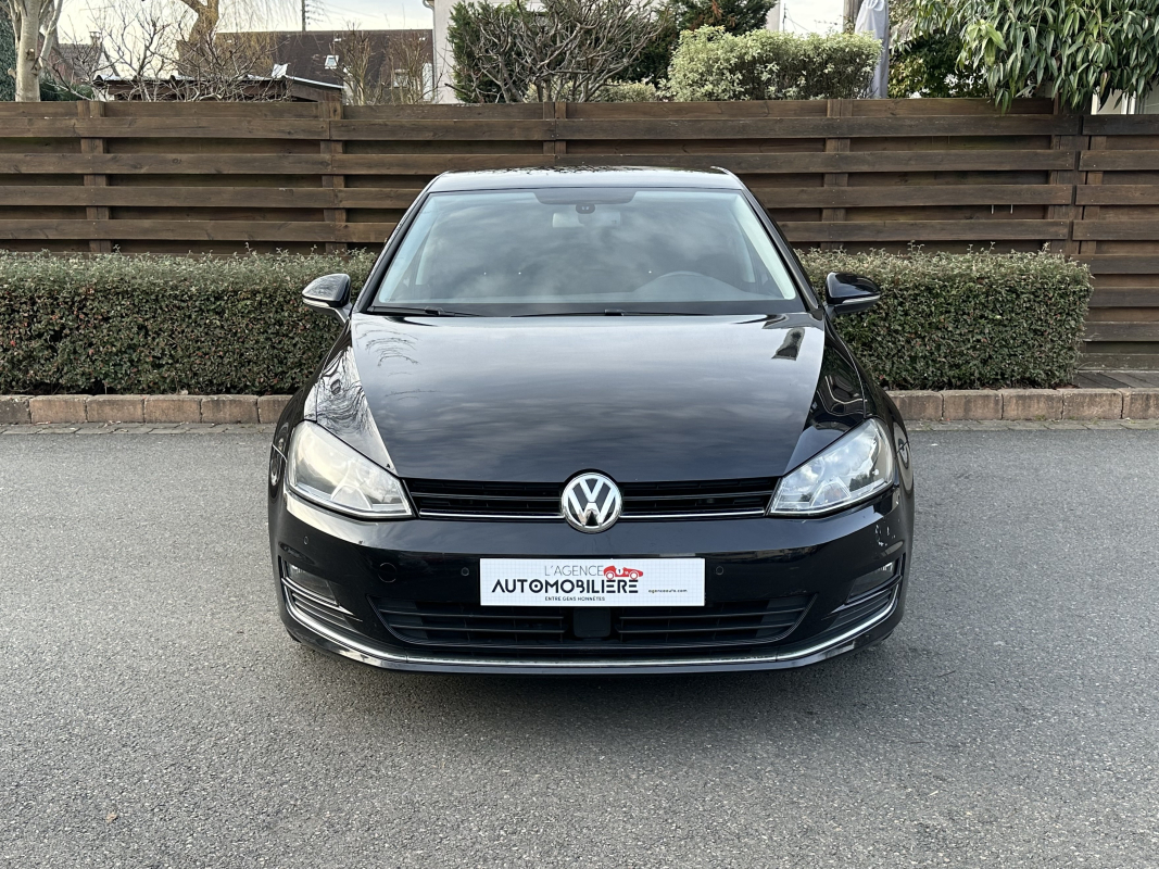 Volkswagen Golf — 8