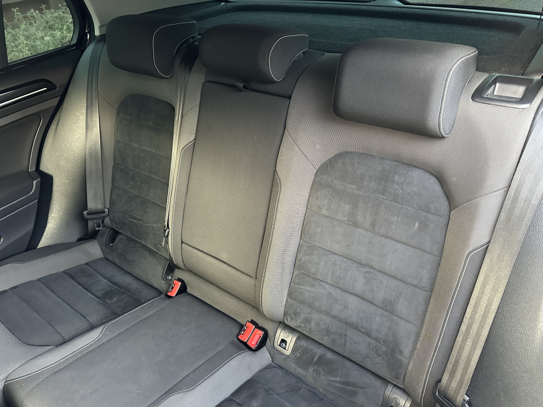 Volkswagen Golf — 36