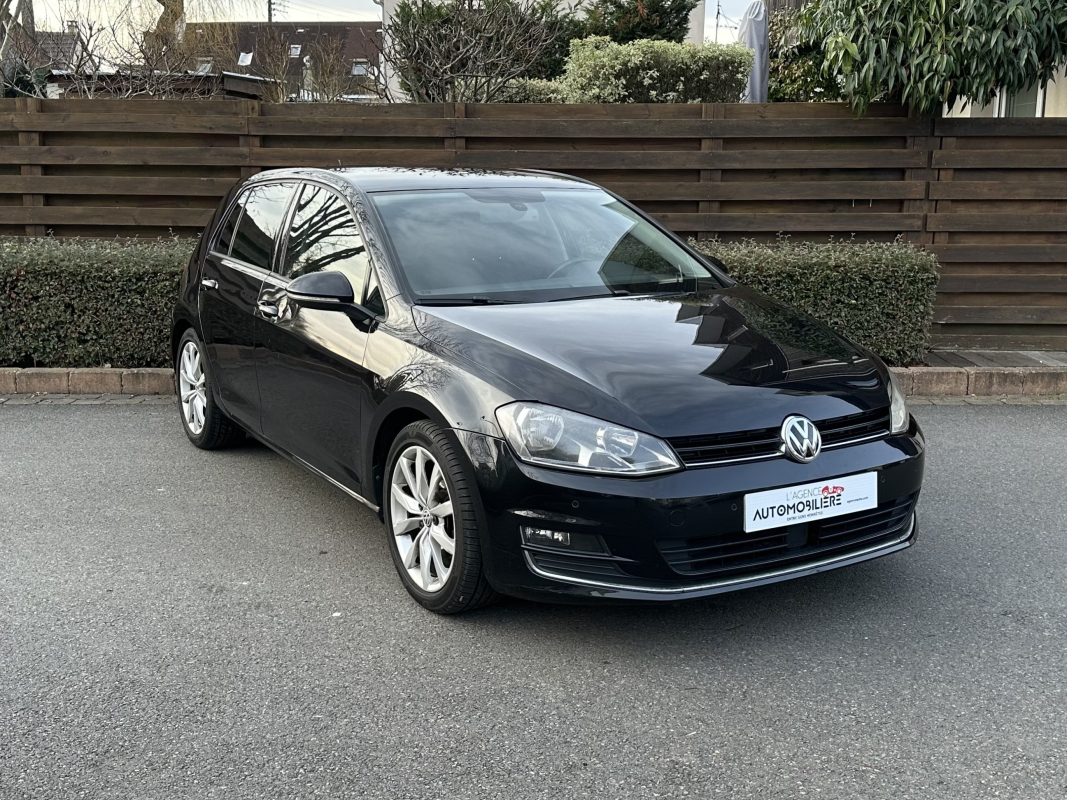 Volkswagen Golf — 7