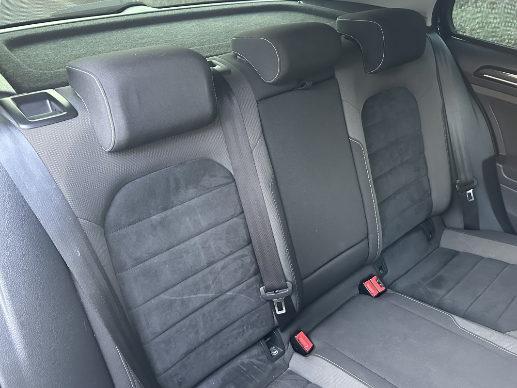 Volkswagen Golf — 27