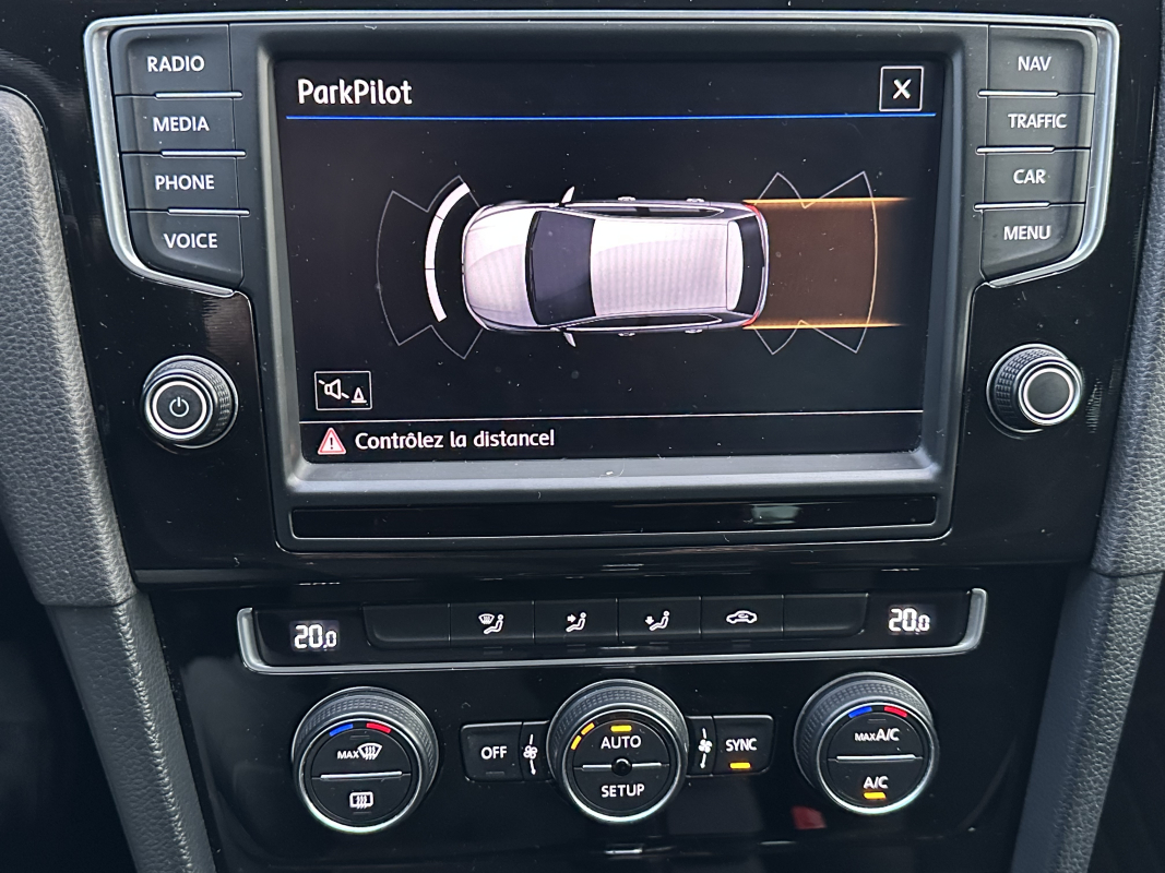 Volkswagen Golf — 20