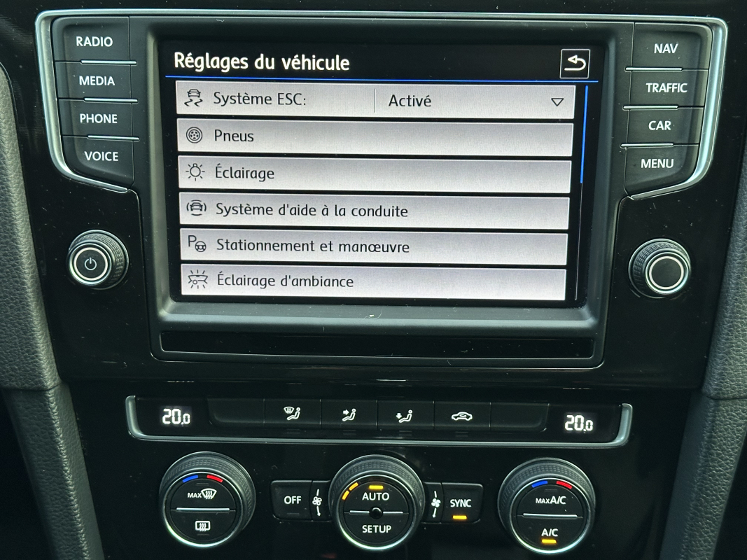 Volkswagen Golf — 22