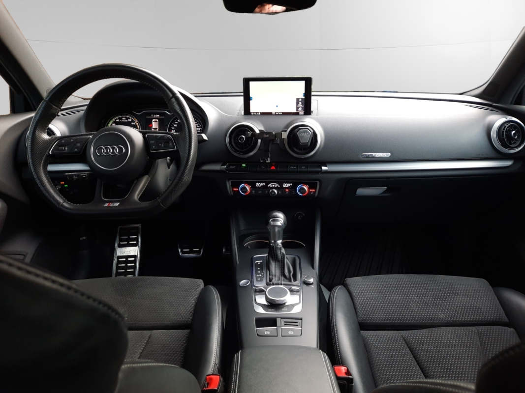 Audi A3 Sportback — 24