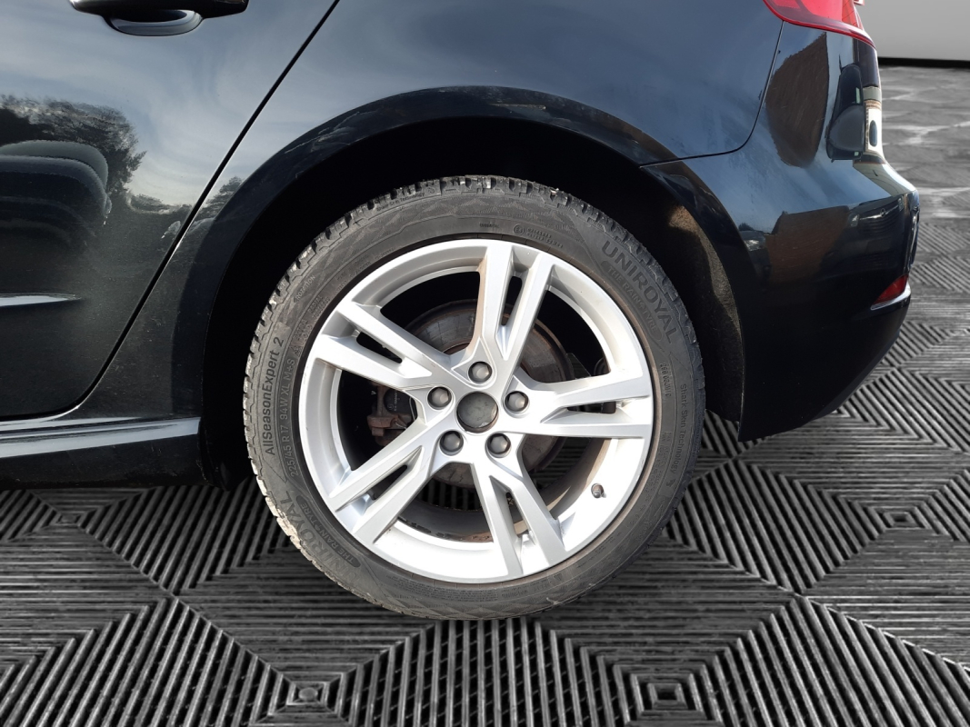 Audi A3 Sportback — 32