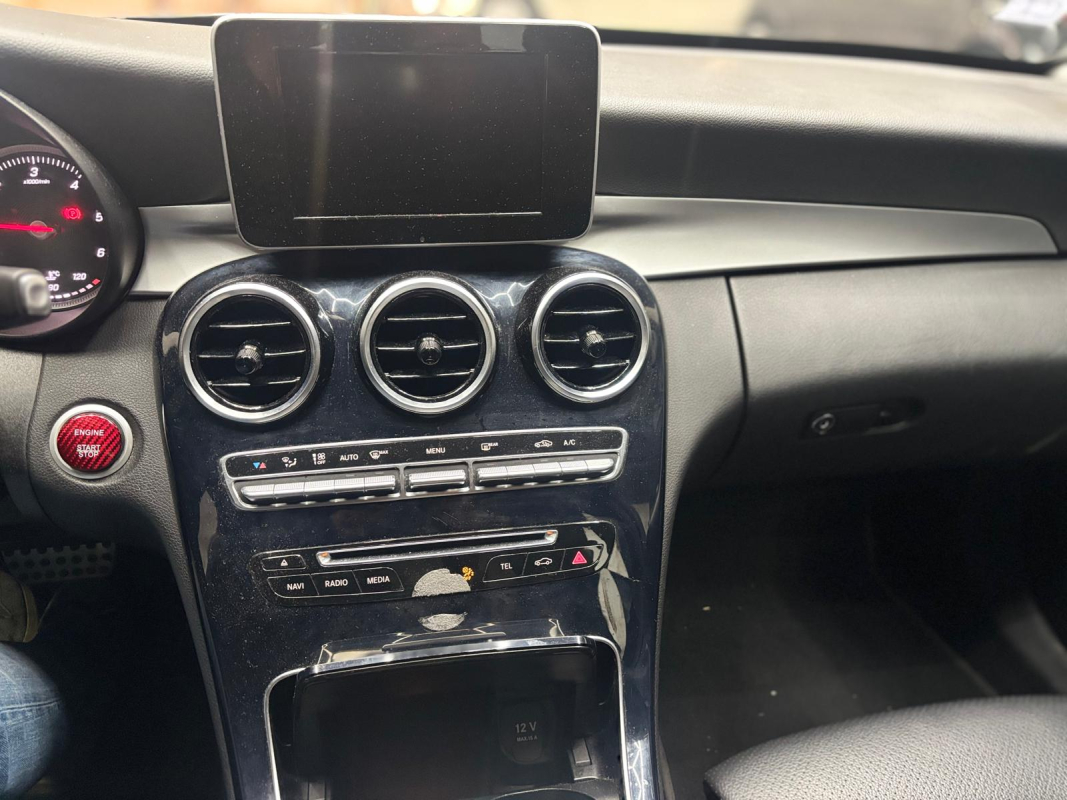 Mercedes Classe C — 14