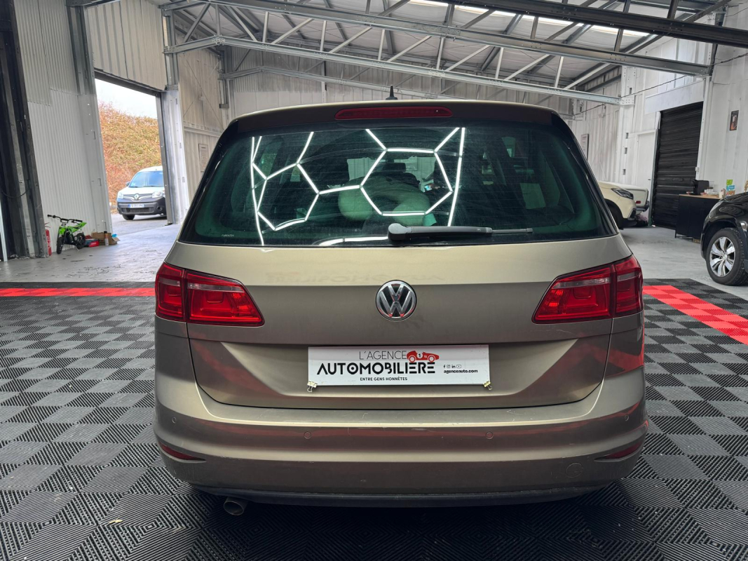 Volkswagen Golf Sportsvan — 8