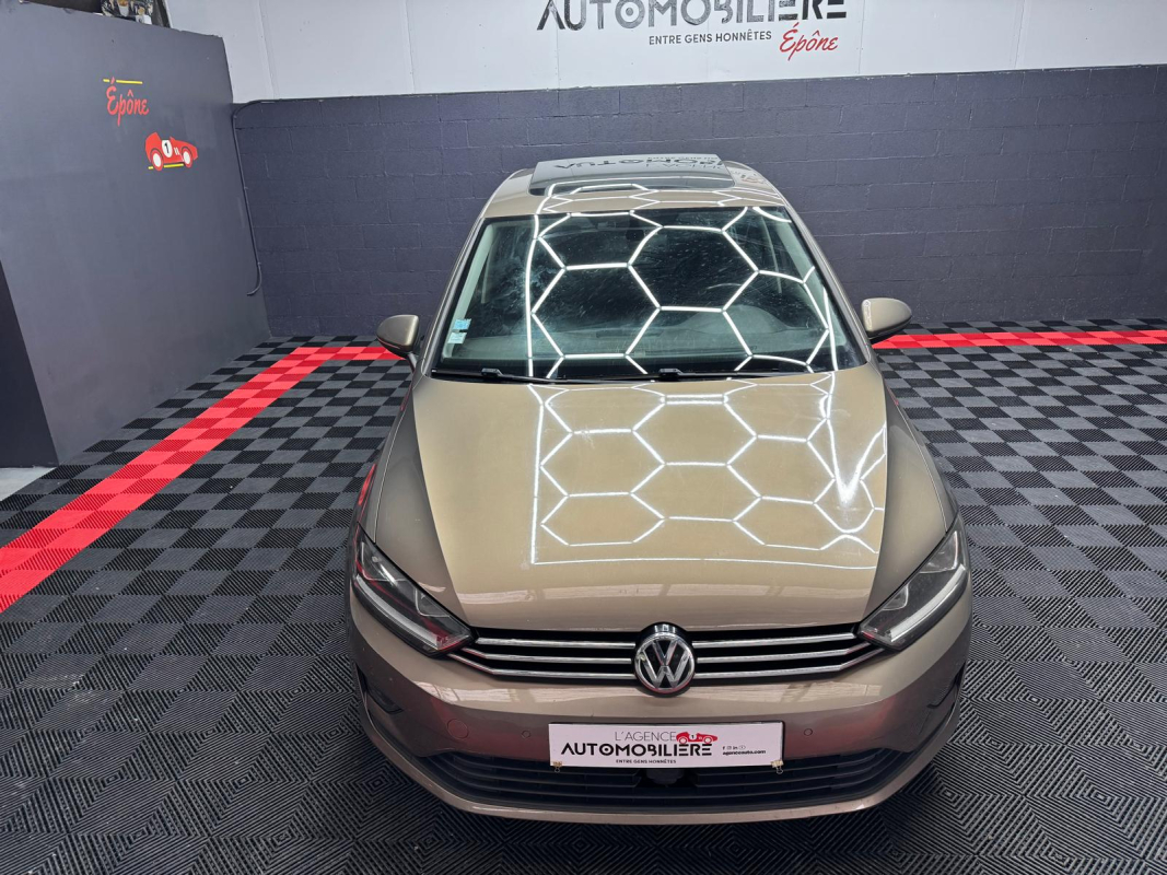 Volkswagen Golf Sportsvan — 32