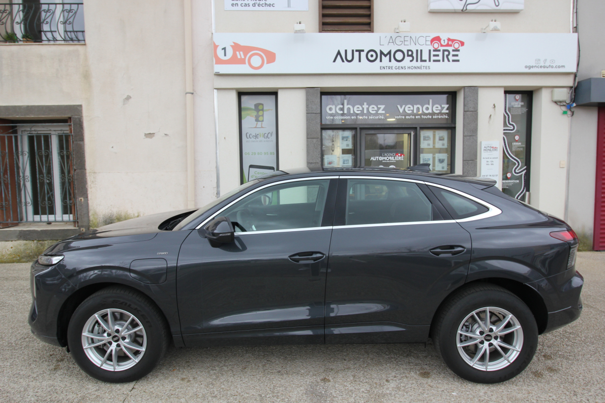 Audi Q3 — 2