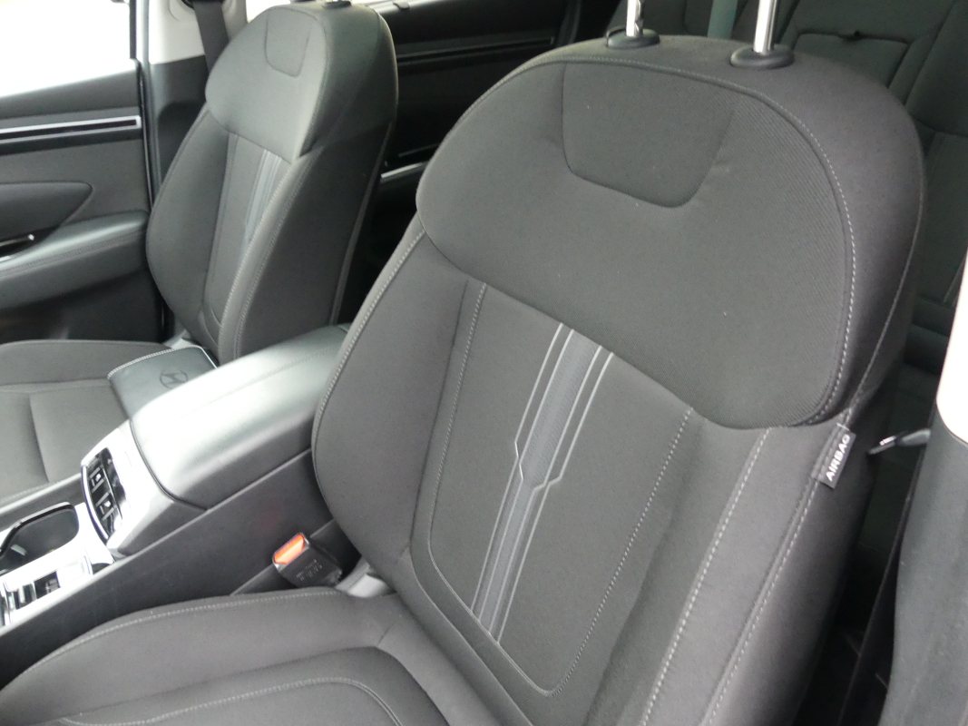 Hyundai Tucson — 10