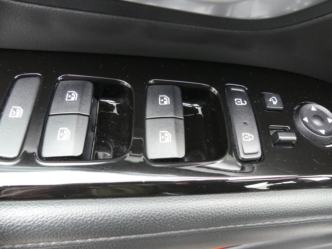 Hyundai Tucson — 30
